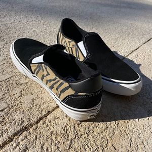 VANS SUEDE ORTHOPEDIC SLIP ON PLATFORM SHOES